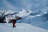 22 Risalita verso le piste di Lizzola 